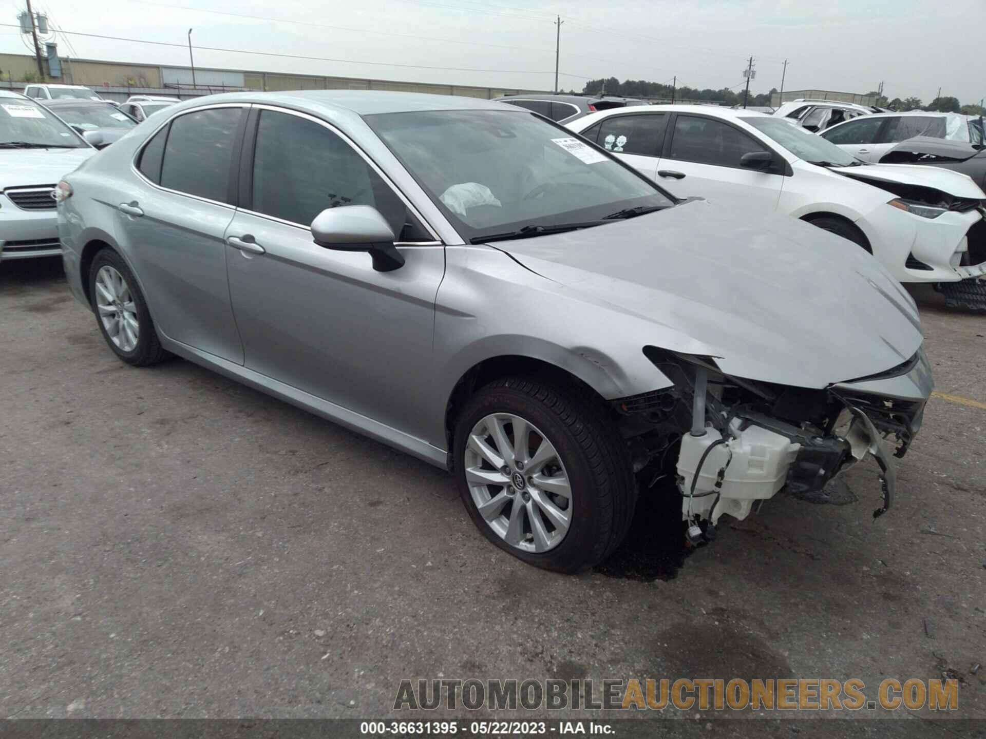 4T1B11HK1KU808172 TOYOTA CAMRY 2019