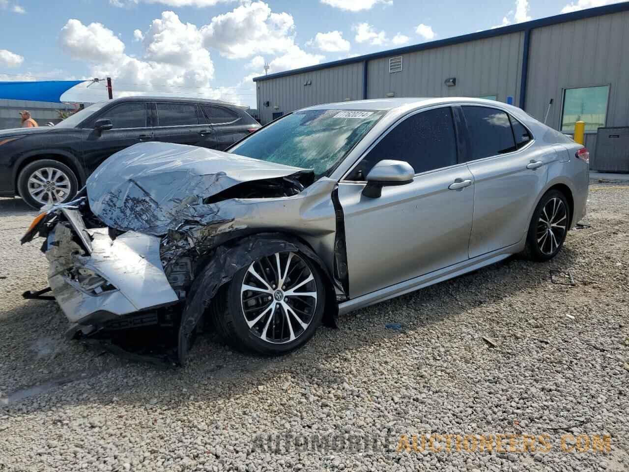 4T1B11HK1KU809368 TOYOTA CAMRY 2019