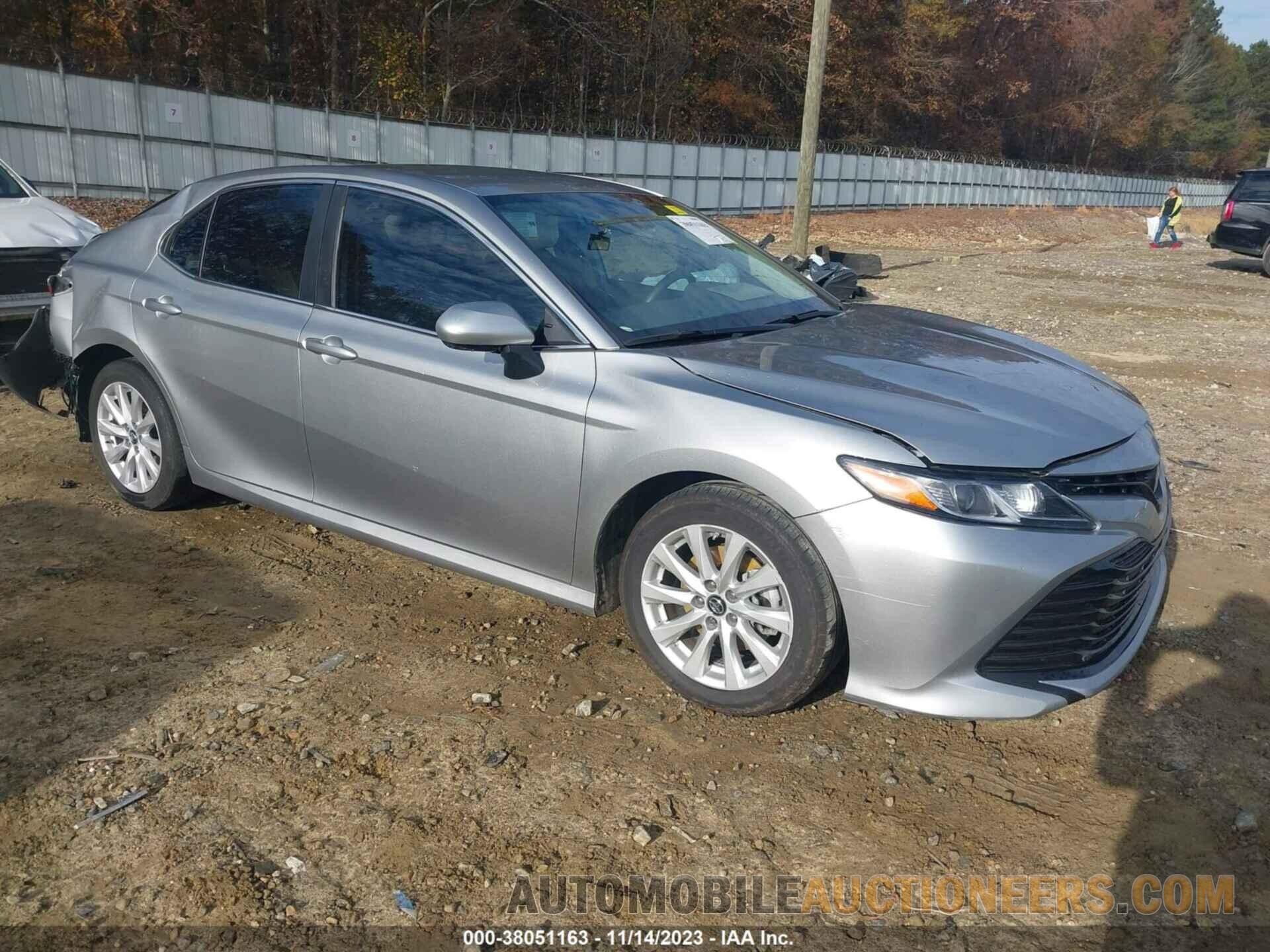 4T1B11HK1KU816840 TOYOTA CAMRY 2019