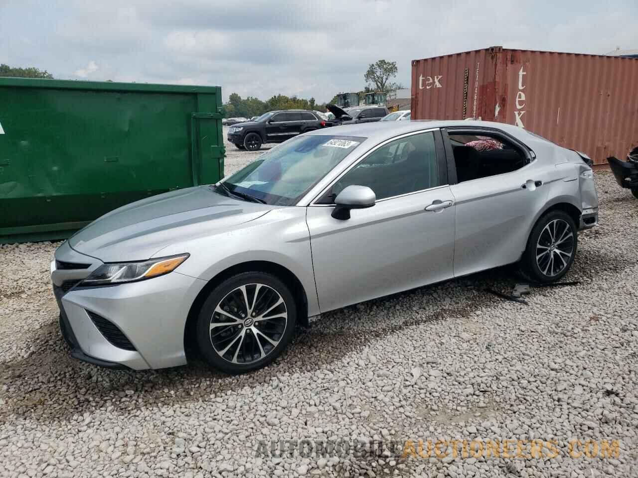 4T1B11HK1KU820449 TOYOTA CAMRY 2019