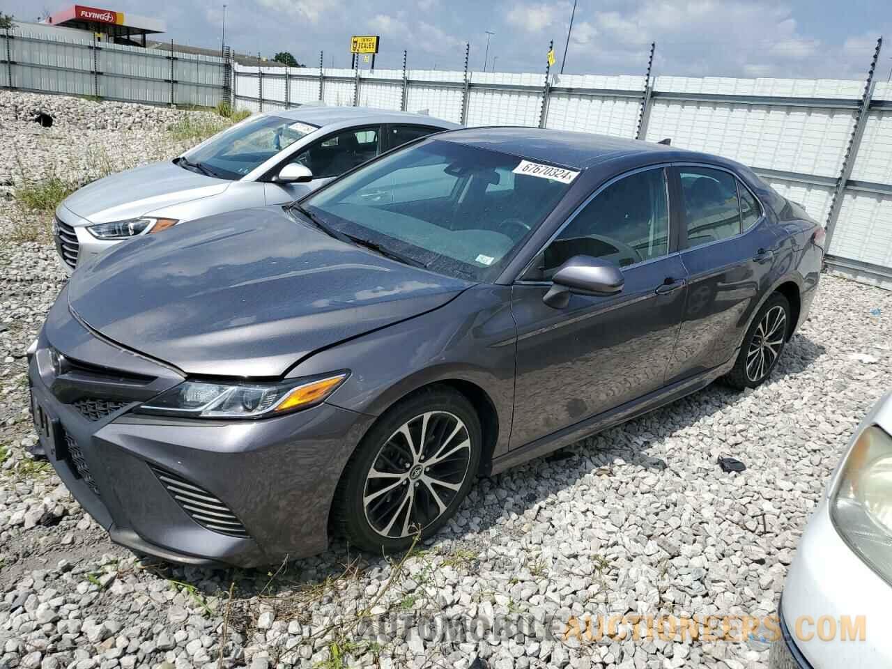 4T1B11HK1KU820872 TOYOTA CAMRY 2019