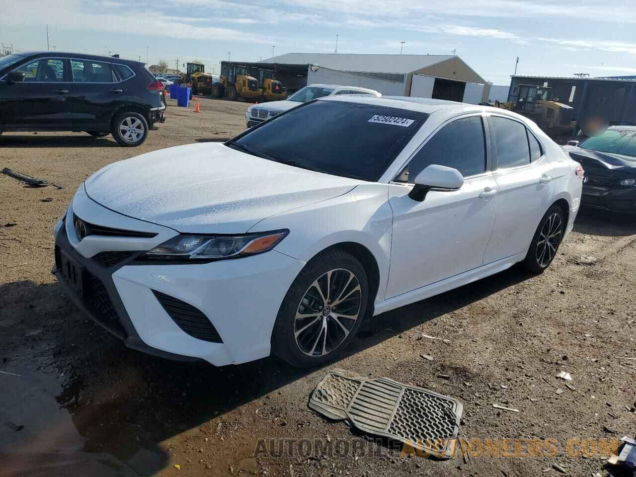 4T1B11HK1KU821763 TOYOTA CAMRY 2019