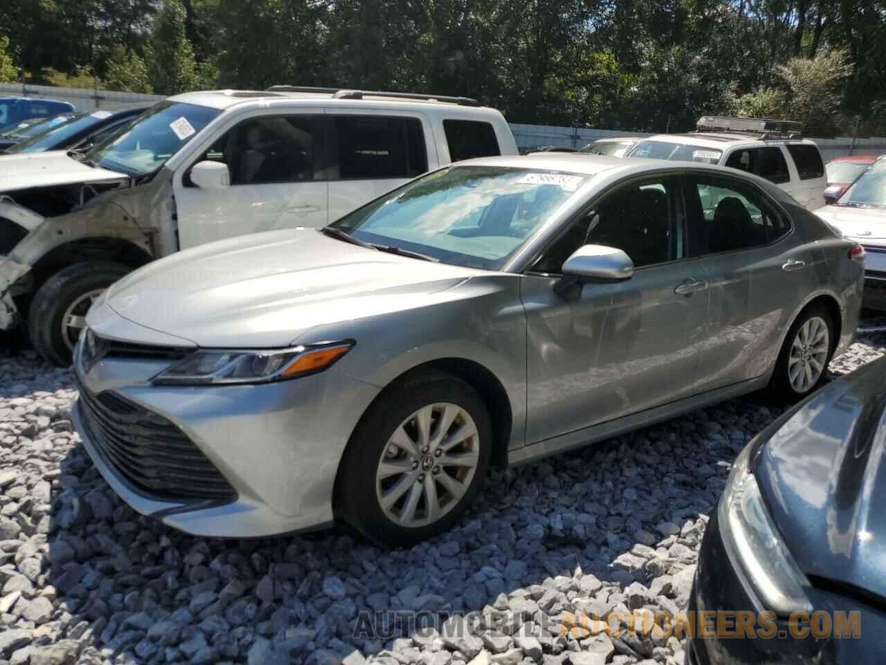 4T1B11HK1KU822489 TOYOTA CAMRY 2019