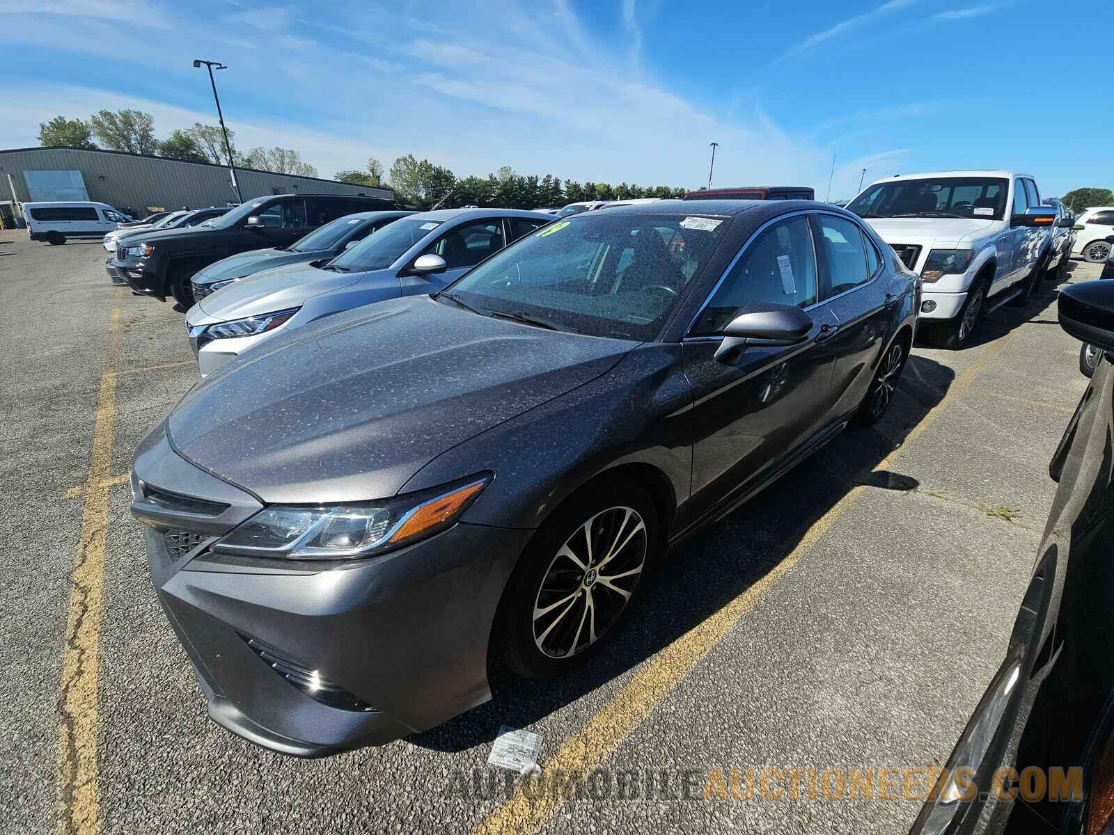 4T1B11HK1KU825148 Toyota Camry 2019