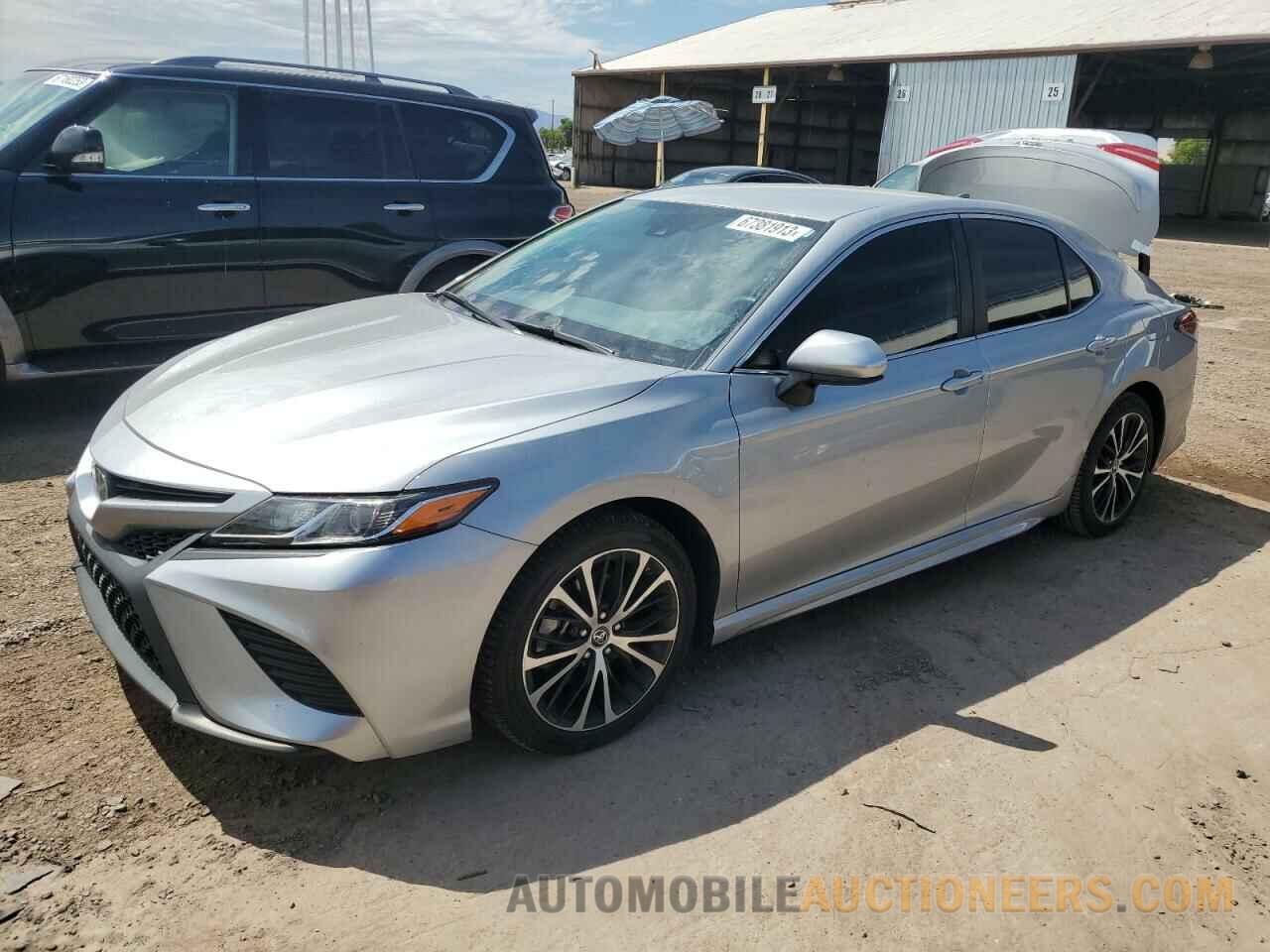 4T1B11HK1KU828762 TOYOTA CAMRY 2019