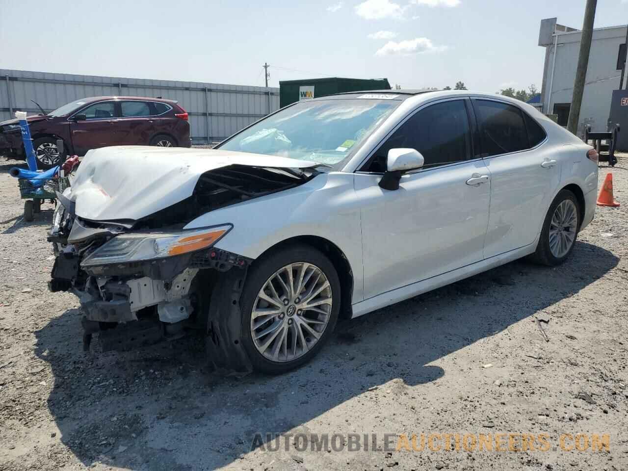 4T1B11HK1KU829233 TOYOTA CAMRY 2019