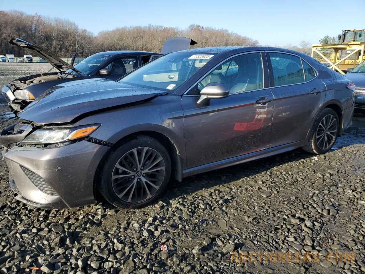 4T1B11HK1KU831161 TOYOTA CAMRY 2019