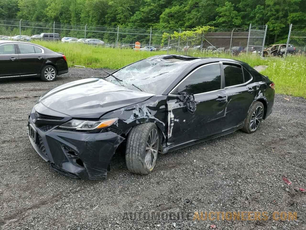 4T1B11HK1KU831550 TOYOTA CAMRY 2019