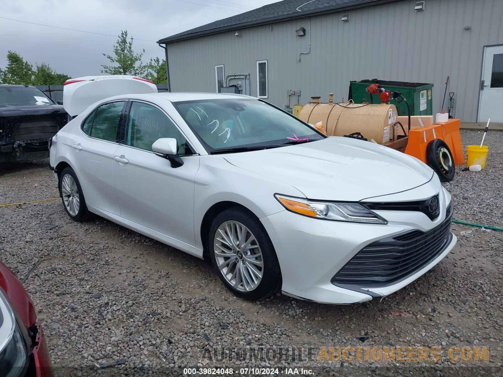 4T1B11HK1KU833556 TOYOTA CAMRY 2019