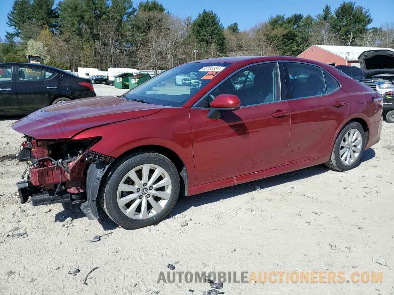 4T1B11HK1KU842404 TOYOTA CAMRY 2019