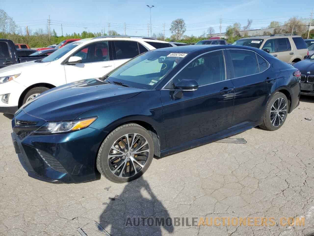 4T1B11HK1KU847957 TOYOTA CAMRY 2019