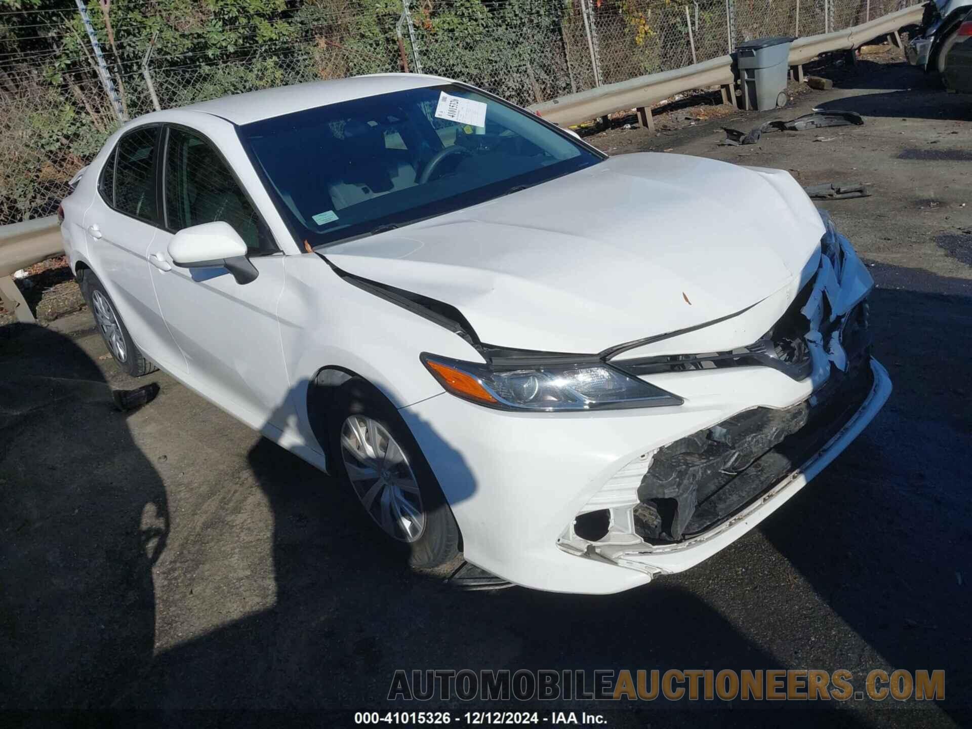 4T1B11HK2JU041365 TOYOTA CAMRY 2018