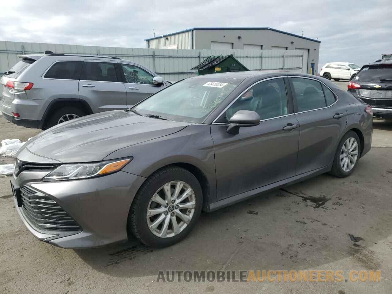 4T1B11HK2JU046968 TOYOTA CAMRY 2018