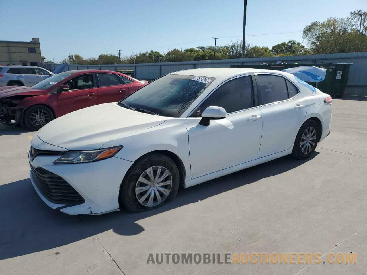 4T1B11HK2JU079730 TOYOTA CAMRY 2018