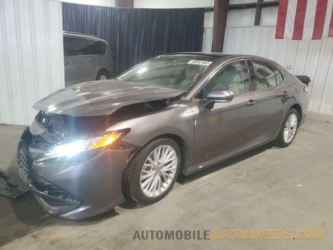 4T1B11HK2JU146021 TOYOTA CAMRY 2018