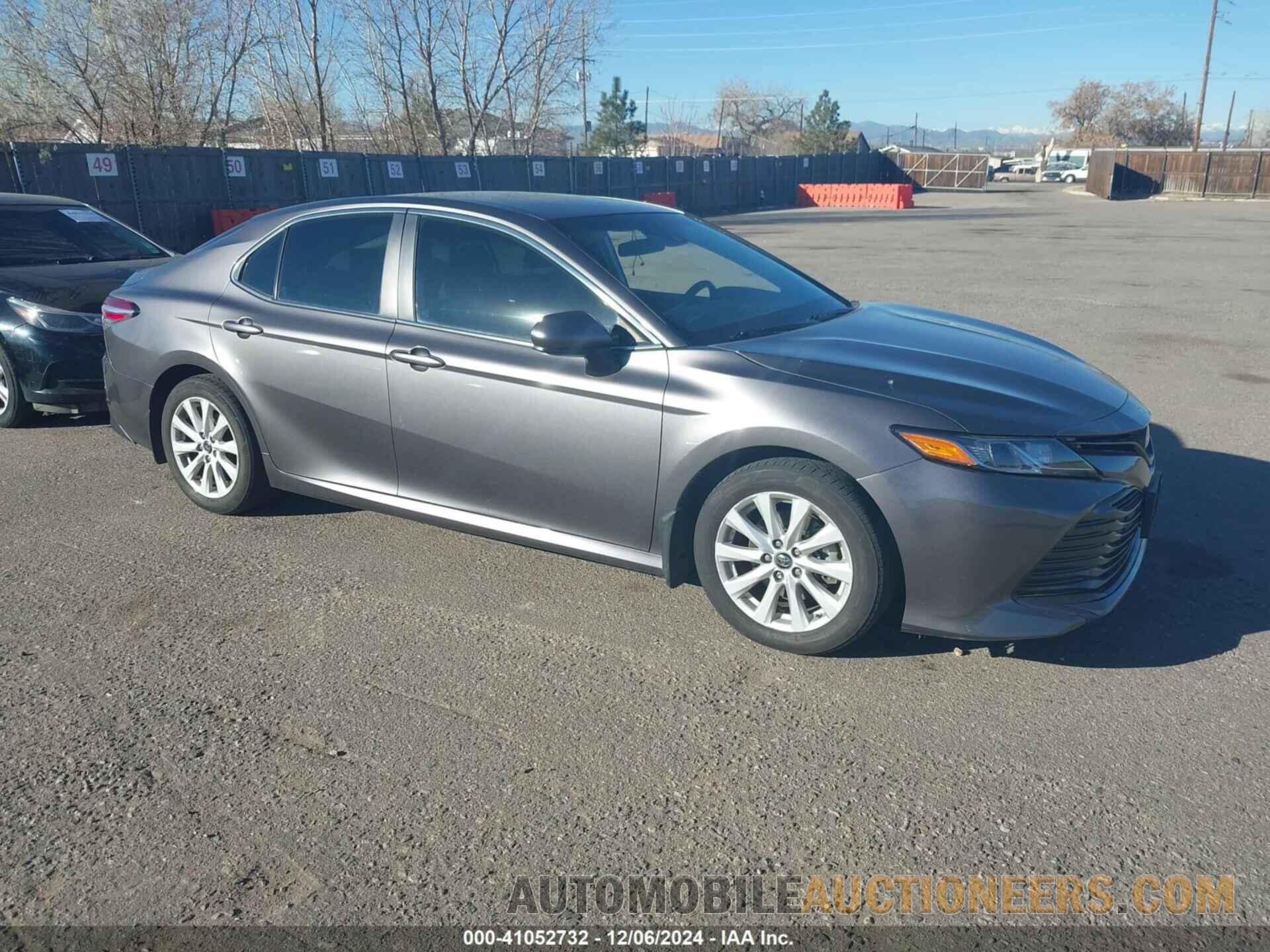 4T1B11HK2JU153146 TOYOTA CAMRY 2018