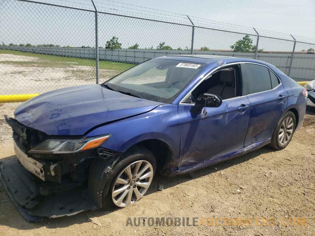 4T1B11HK2JU510888 TOYOTA CAMRY 2018