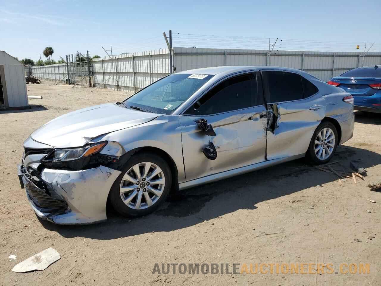 4T1B11HK2JU527948 TOYOTA CAMRY 2018