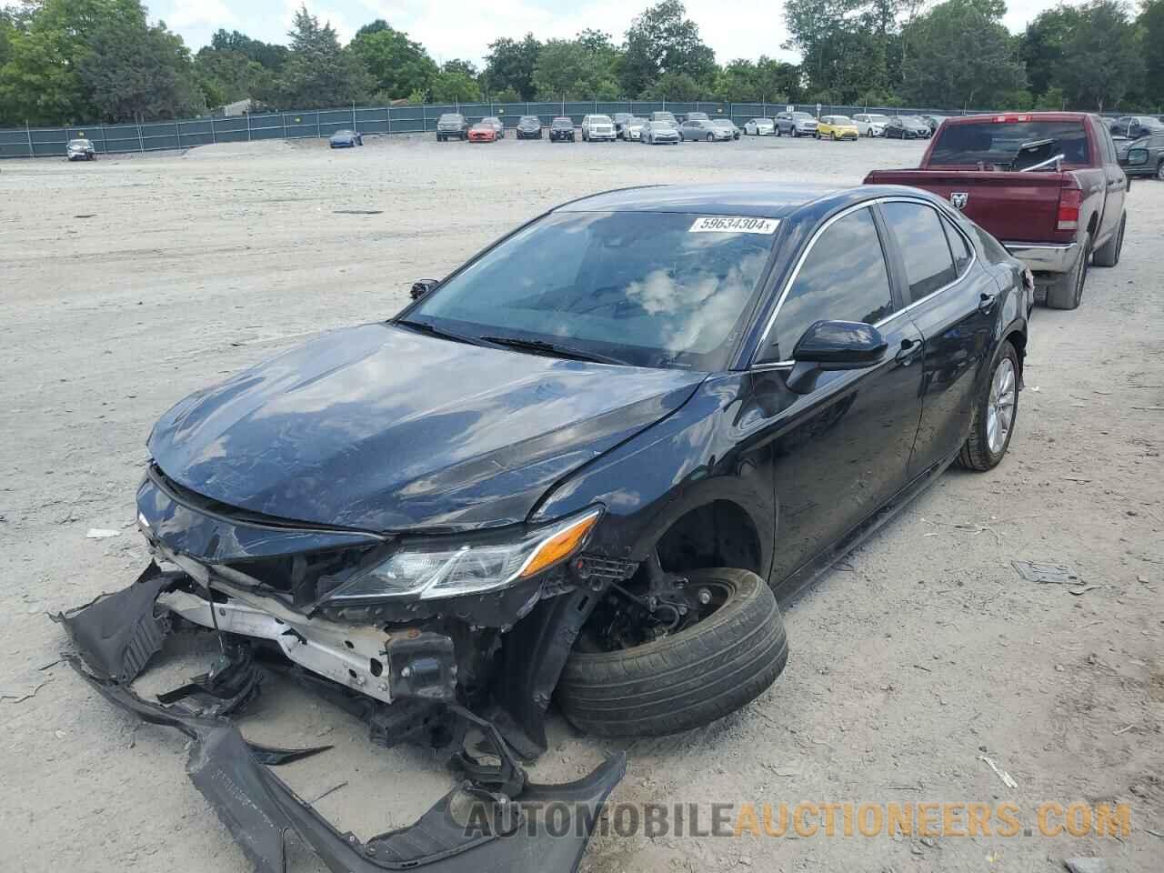 4T1B11HK2JU544264 TOYOTA CAMRY 2018