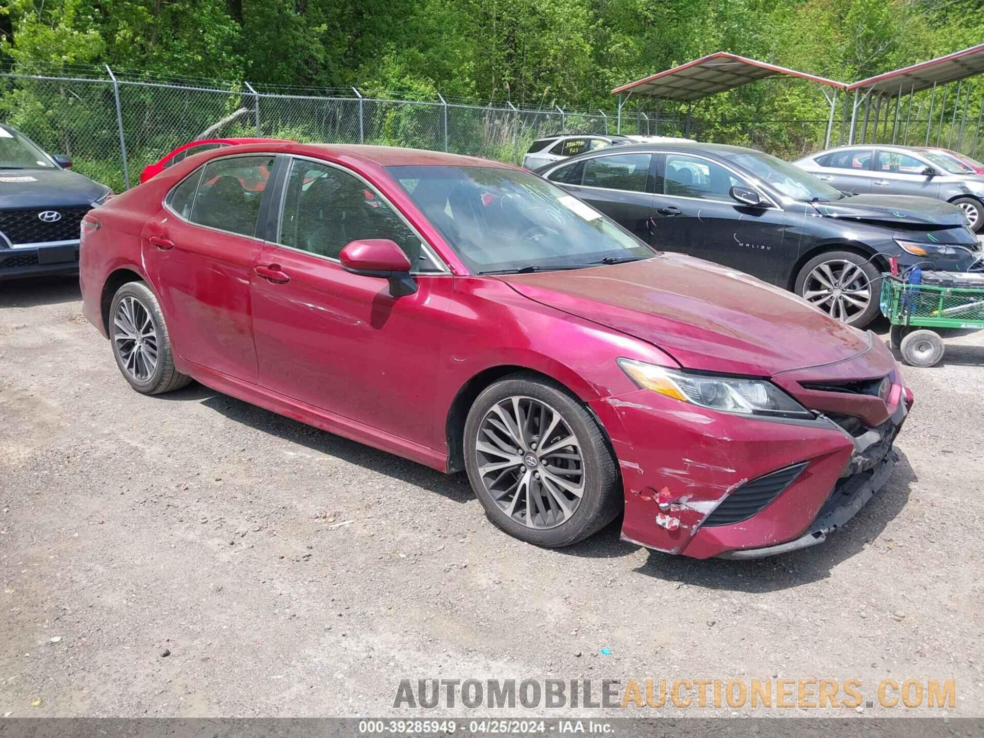 4T1B11HK2JU547598 TOYOTA CAMRY 2018