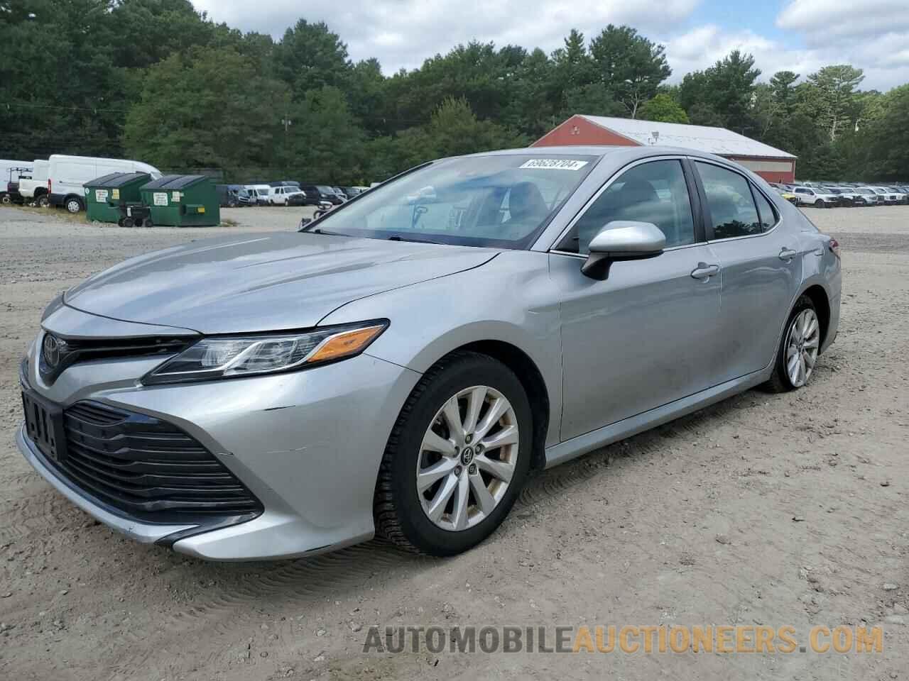 4T1B11HK2JU549223 TOYOTA CAMRY 2018