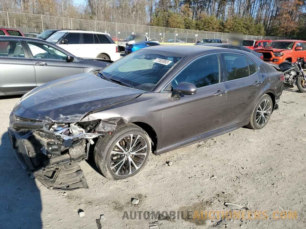 4T1B11HK2JU553126 TOYOTA CAMRY 2018