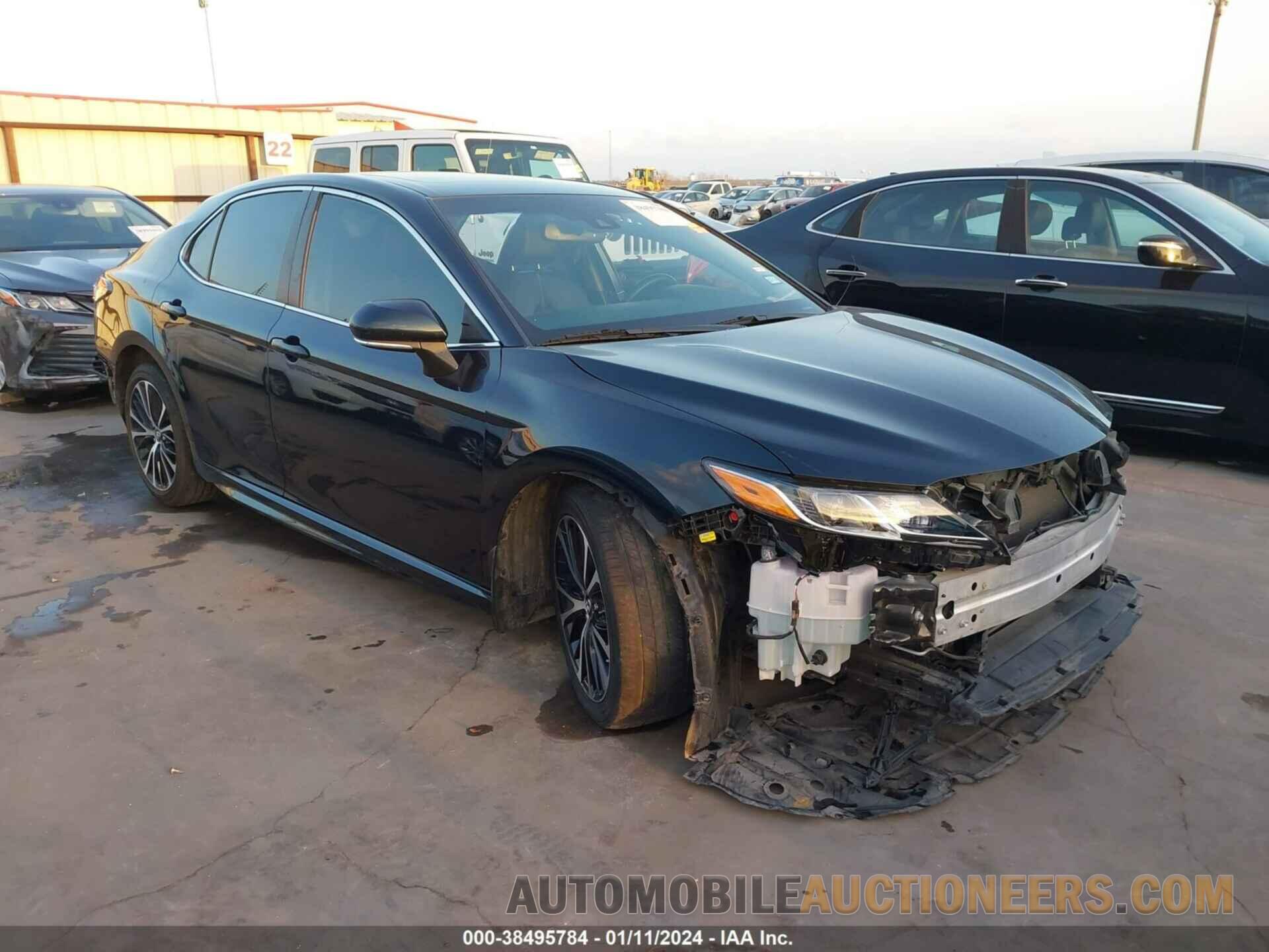 4T1B11HK2JU554969 TOYOTA CAMRY 2018