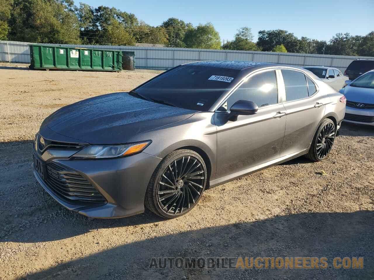 4T1B11HK2JU573277 TOYOTA CAMRY 2018