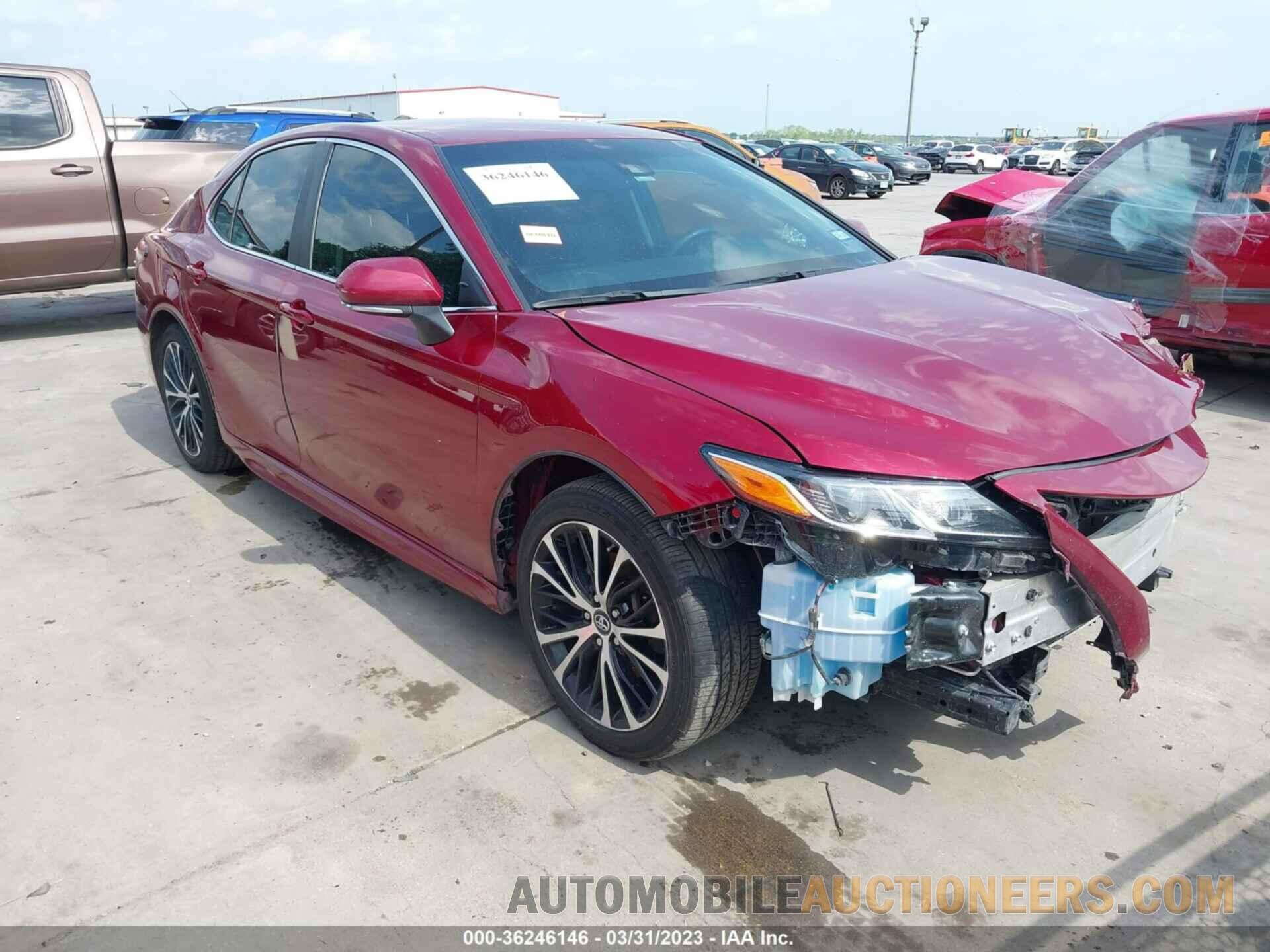 4T1B11HK2JU576406 TOYOTA CAMRY 2018