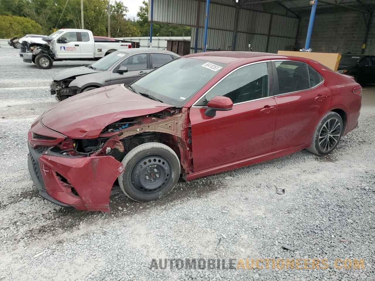 4T1B11HK2JU587244 TOYOTA CAMRY 2018