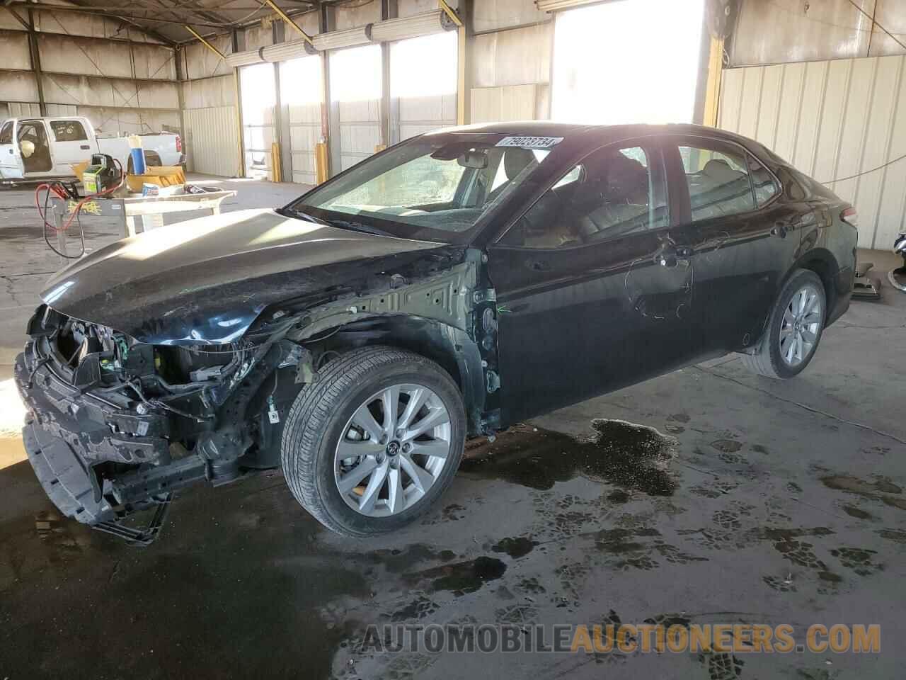 4T1B11HK2JU612904 TOYOTA CAMRY 2018