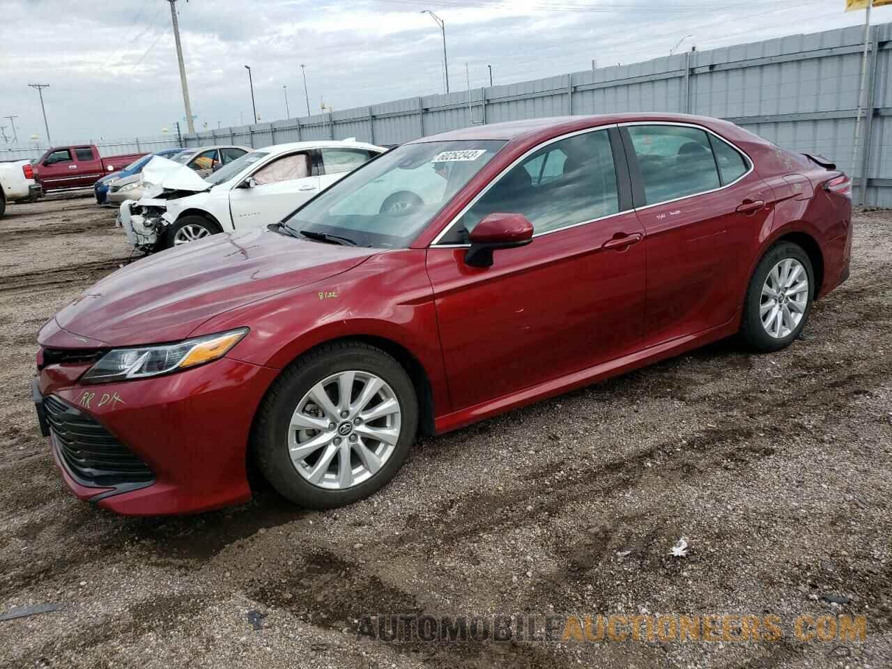 4T1B11HK2JU616015 TOYOTA CAMRY 2018