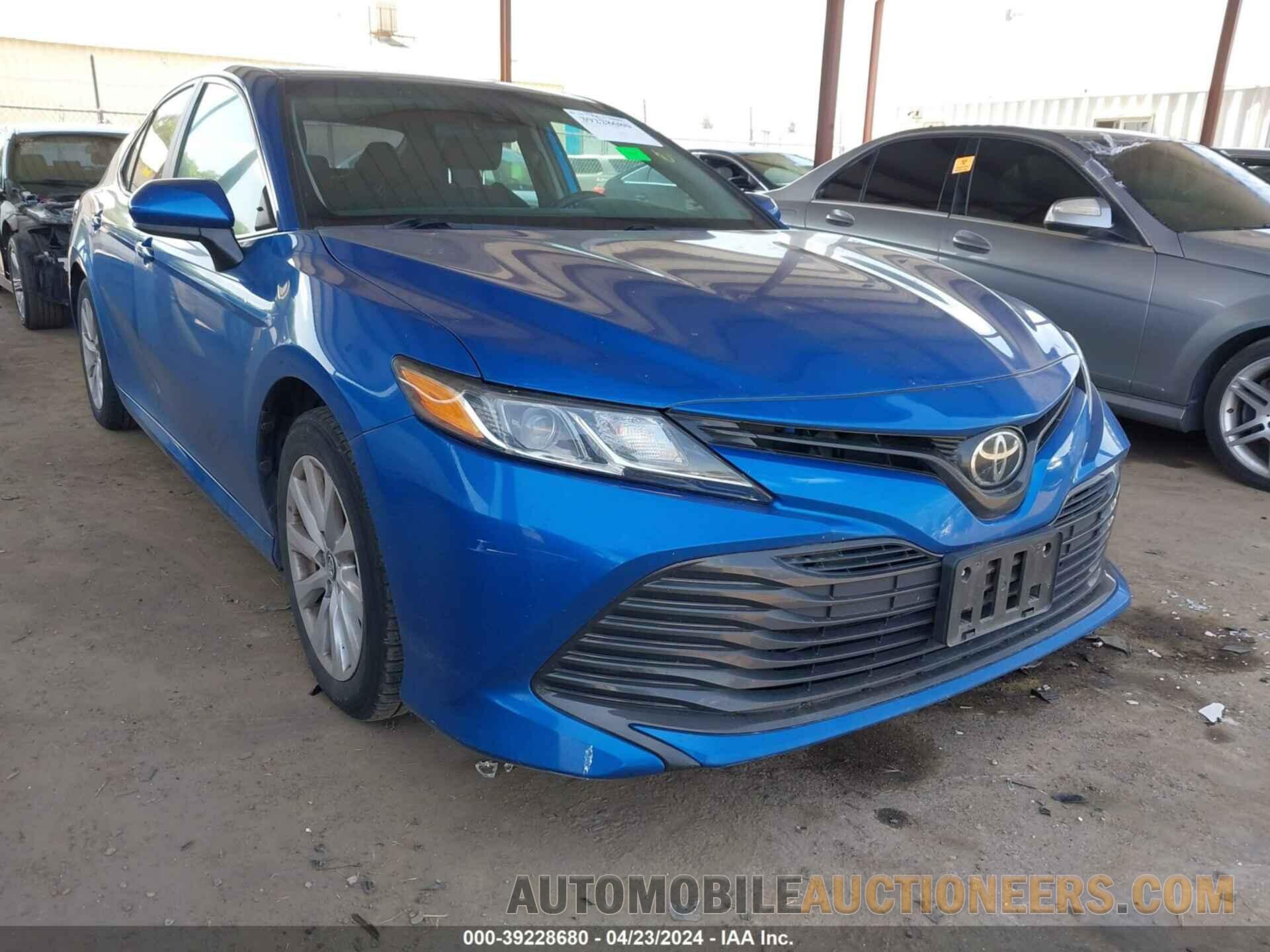 4T1B11HK2KU162575 TOYOTA CAMRY 2019