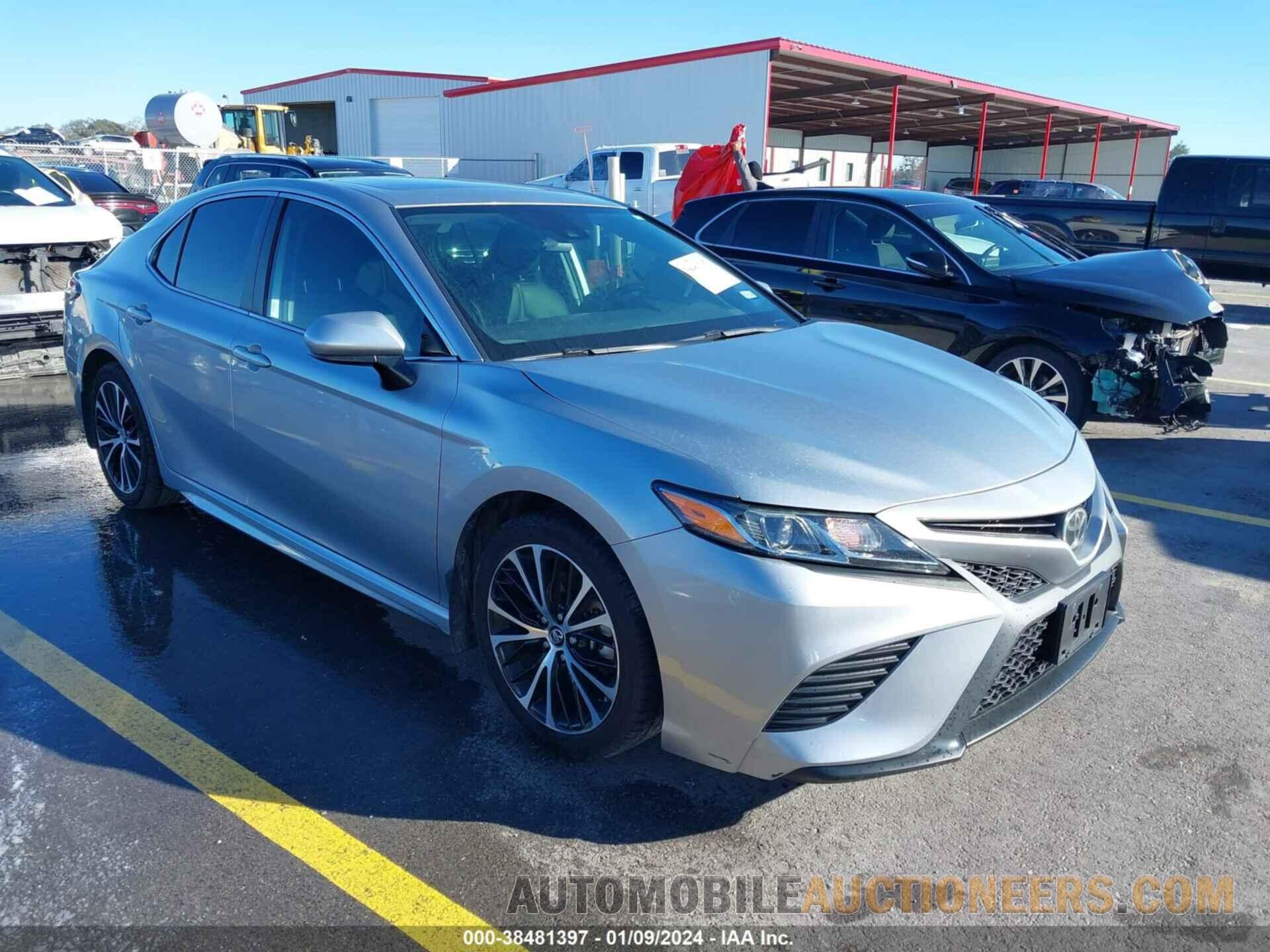 4T1B11HK2KU165167 TOYOTA CAMRY 2019