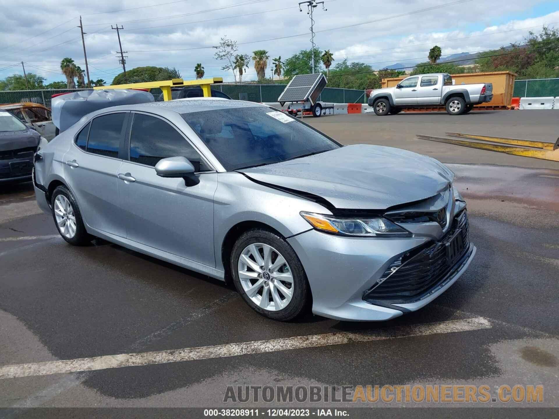 4T1B11HK2KU175178 TOYOTA CAMRY 2019