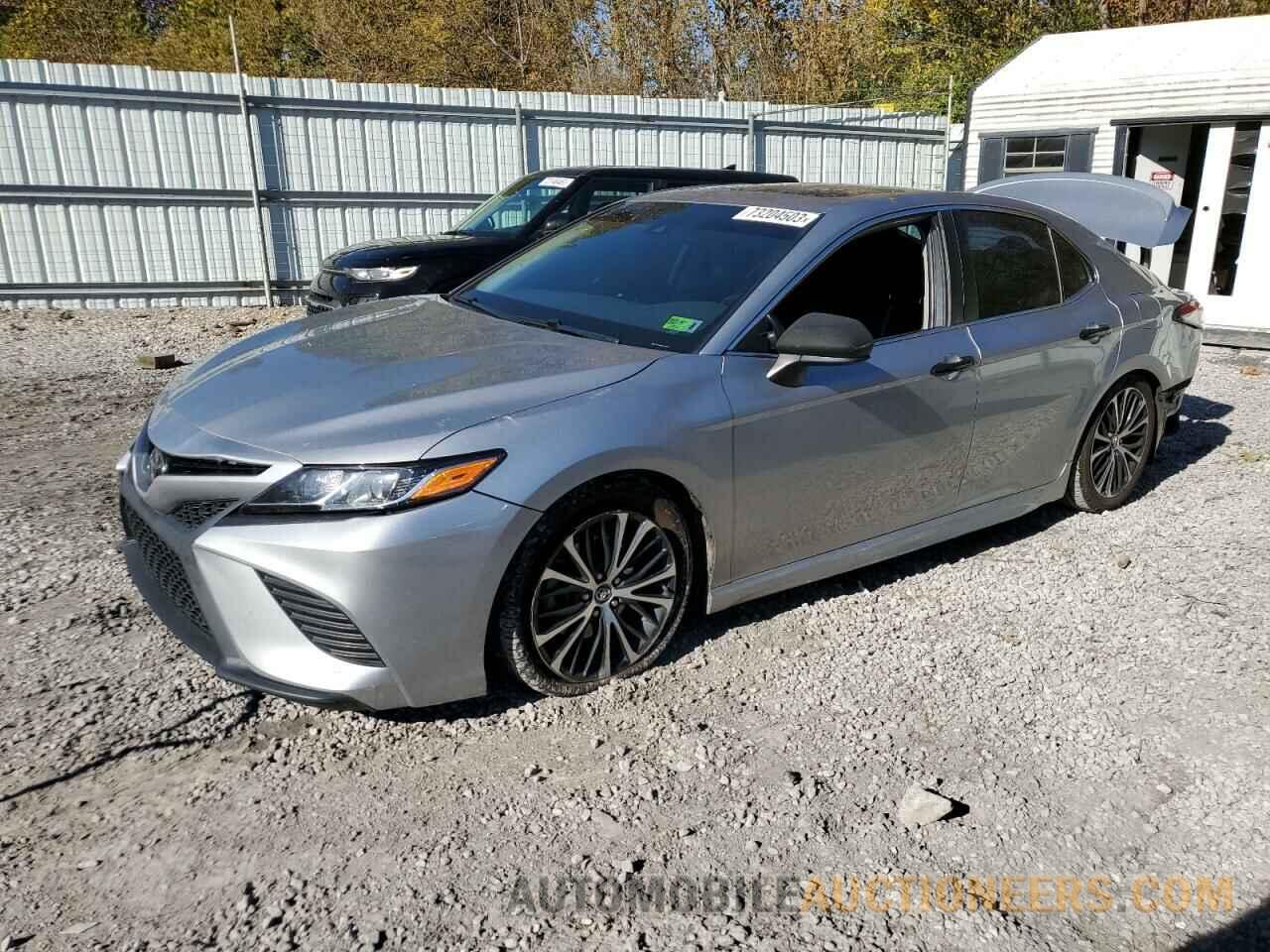 4T1B11HK2KU177707 TOYOTA CAMRY 2019