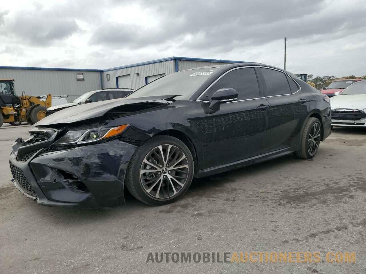 4T1B11HK2KU189680 TOYOTA CAMRY 2019