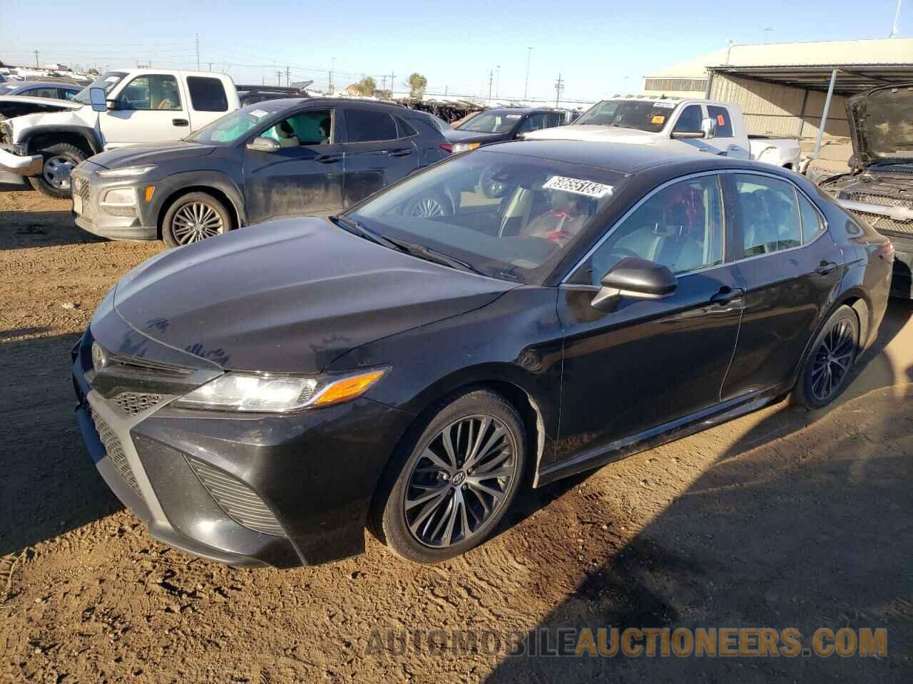 4T1B11HK2KU201956 TOYOTA CAMRY 2019