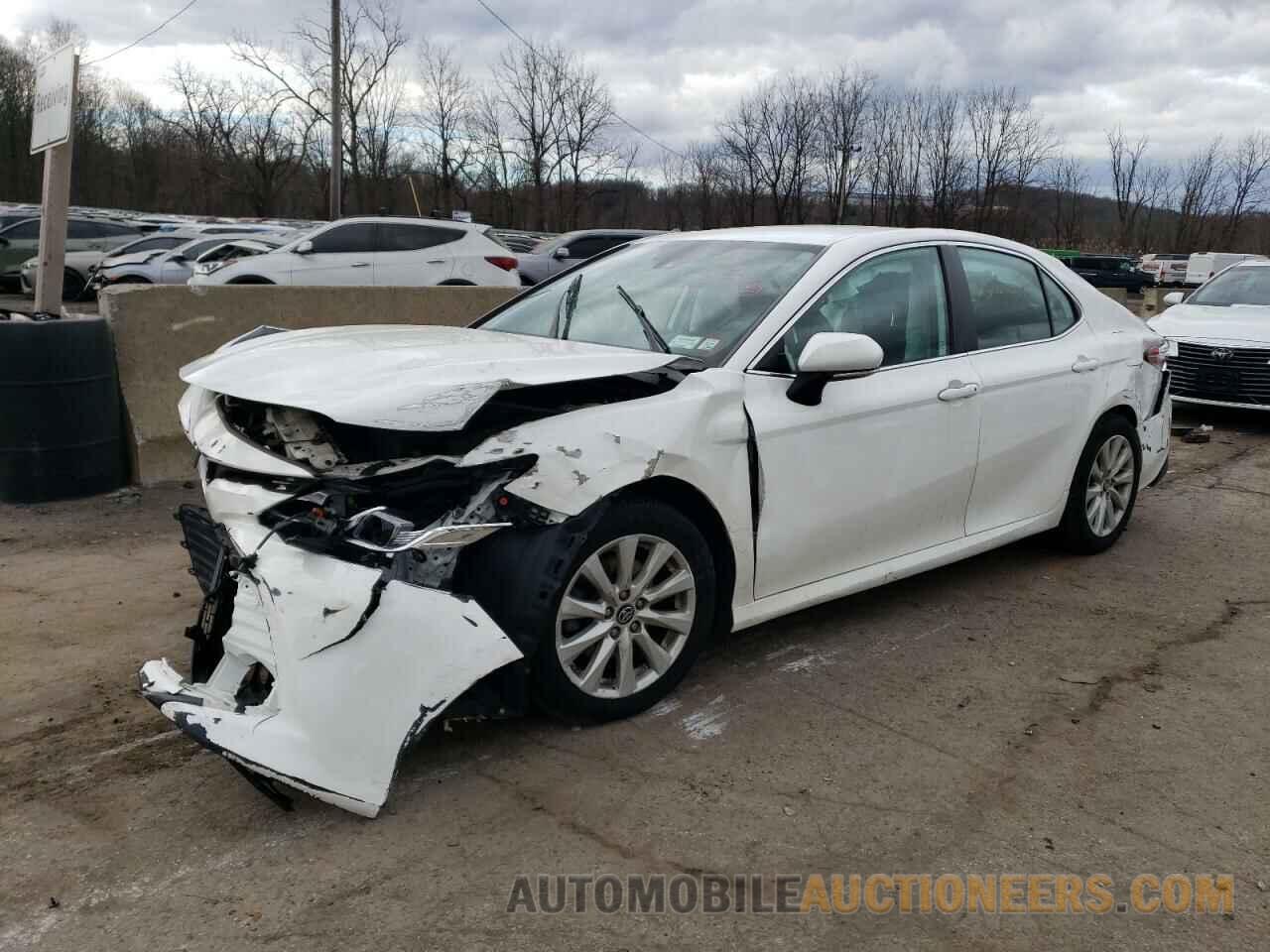 4T1B11HK2KU204453 TOYOTA CAMRY 2019