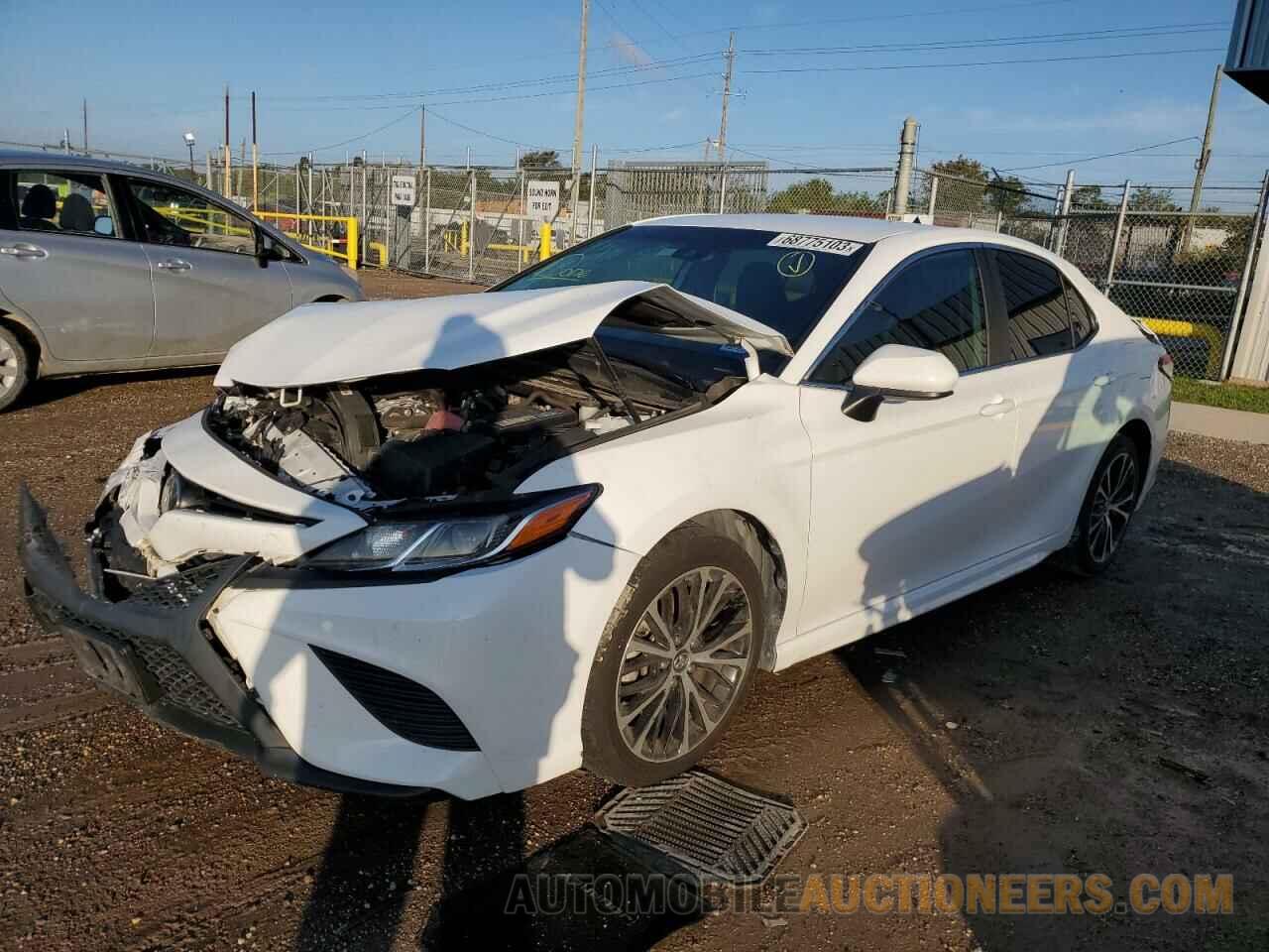 4T1B11HK2KU204906 TOYOTA CAMRY 2019