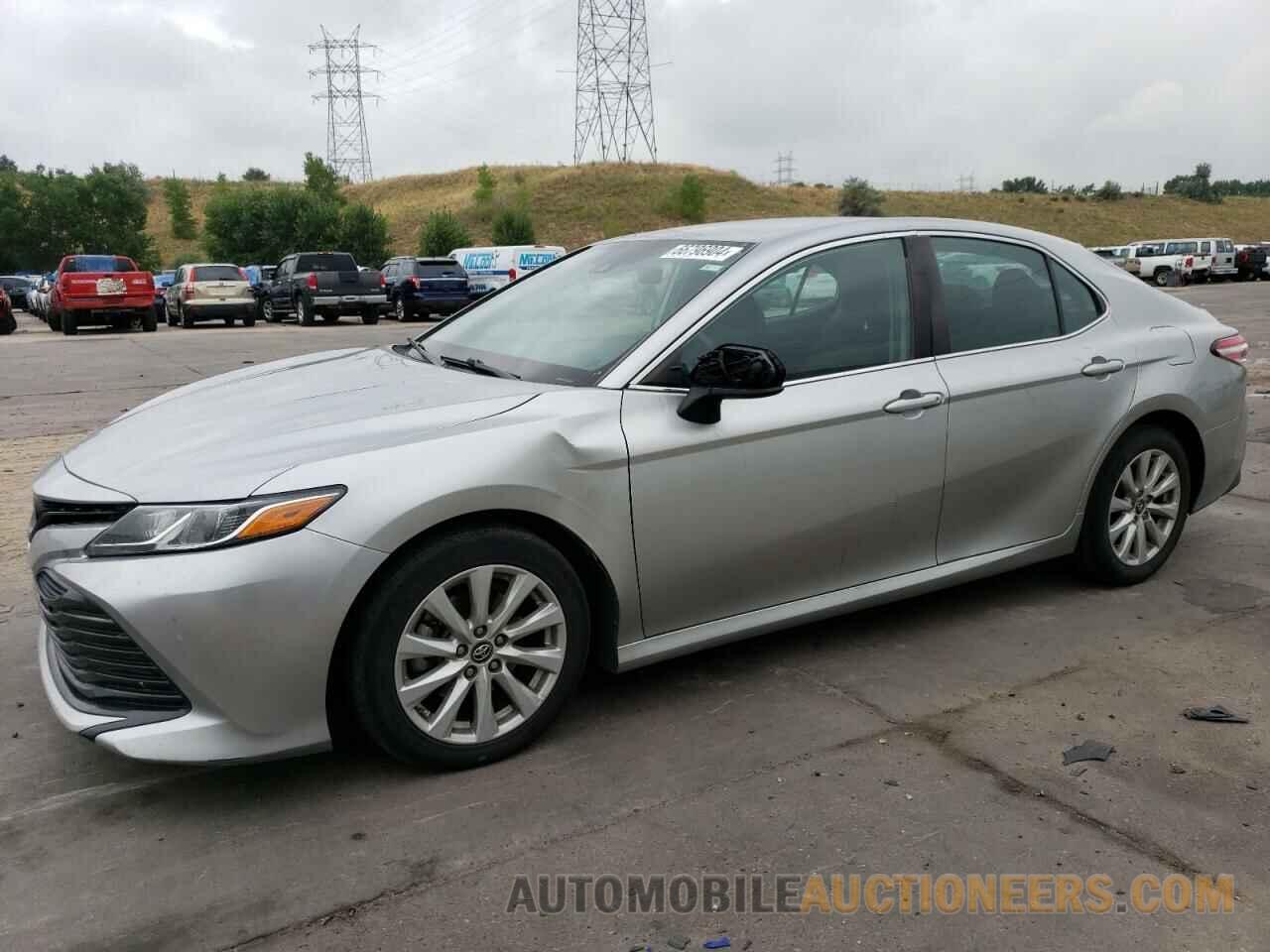 4T1B11HK2KU206770 TOYOTA CAMRY 2019