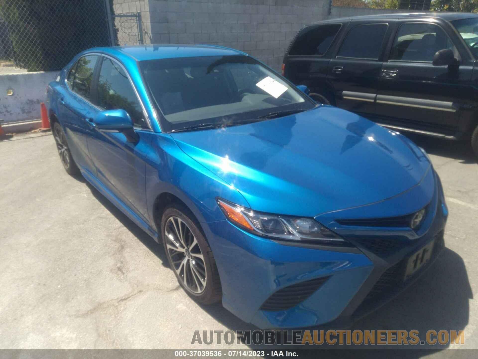 4T1B11HK2KU208065 TOYOTA CAMRY 2019