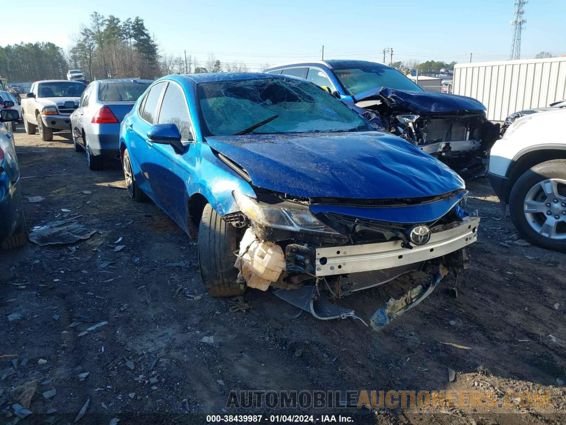 4T1B11HK2KU213363 TOYOTA CAMRY 2019