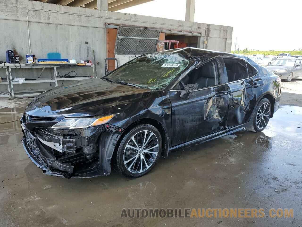 4T1B11HK2KU213640 TOYOTA CAMRY 2019