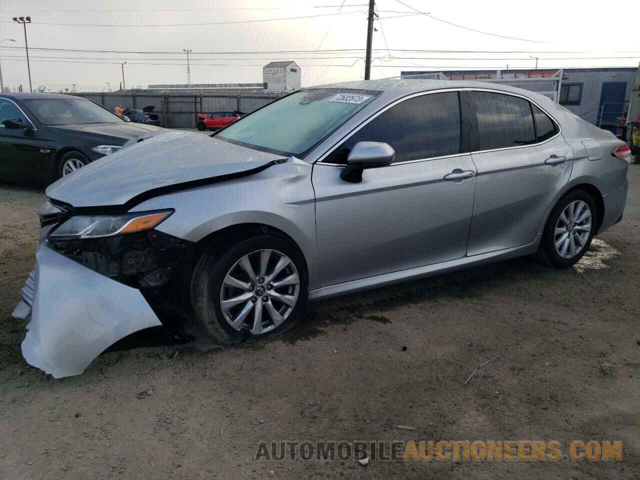 4T1B11HK2KU226985 TOYOTA CAMRY 2019