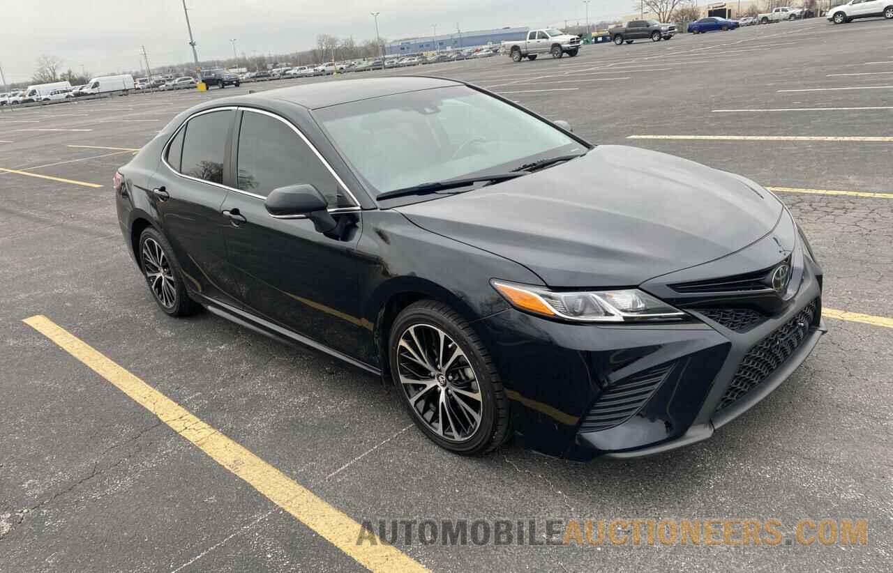 4T1B11HK2KU233323 TOYOTA CAMRY 2019