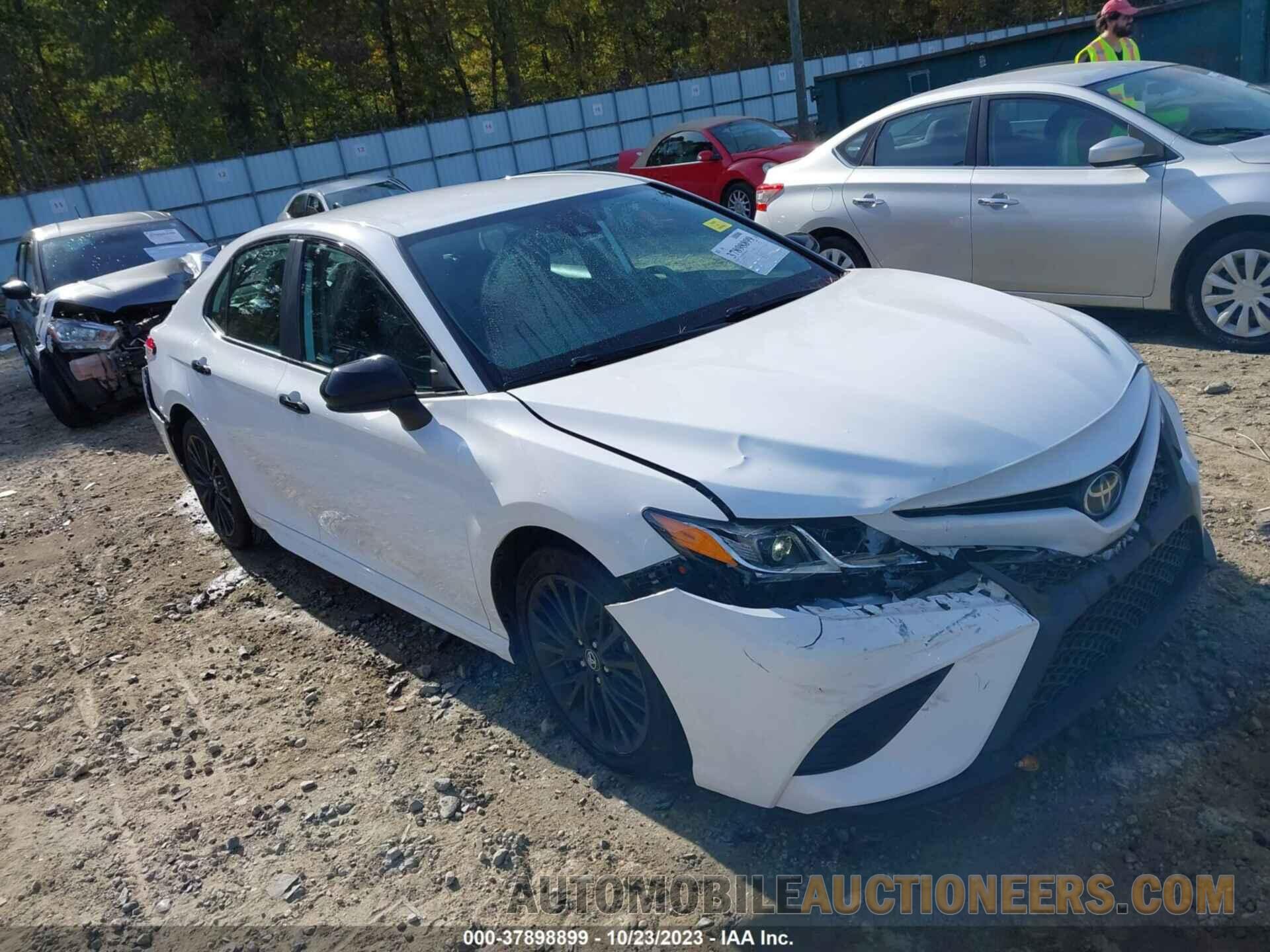 4T1B11HK2KU236013 TOYOTA CAMRY 2019