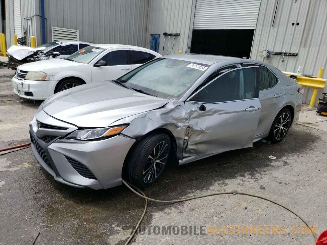 4T1B11HK2KU236688 TOYOTA CAMRY 2019