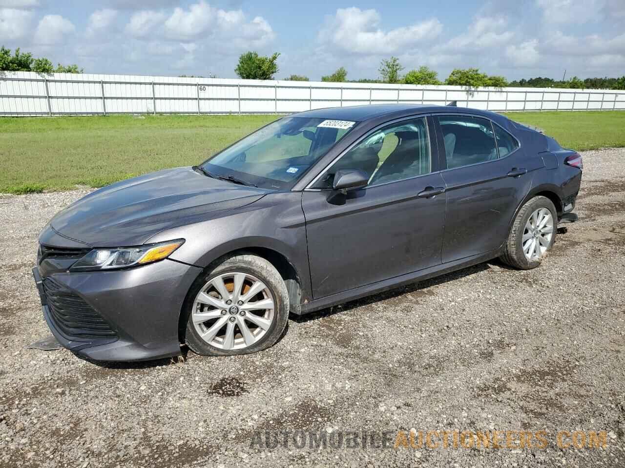 4T1B11HK2KU236772 TOYOTA CAMRY 2019