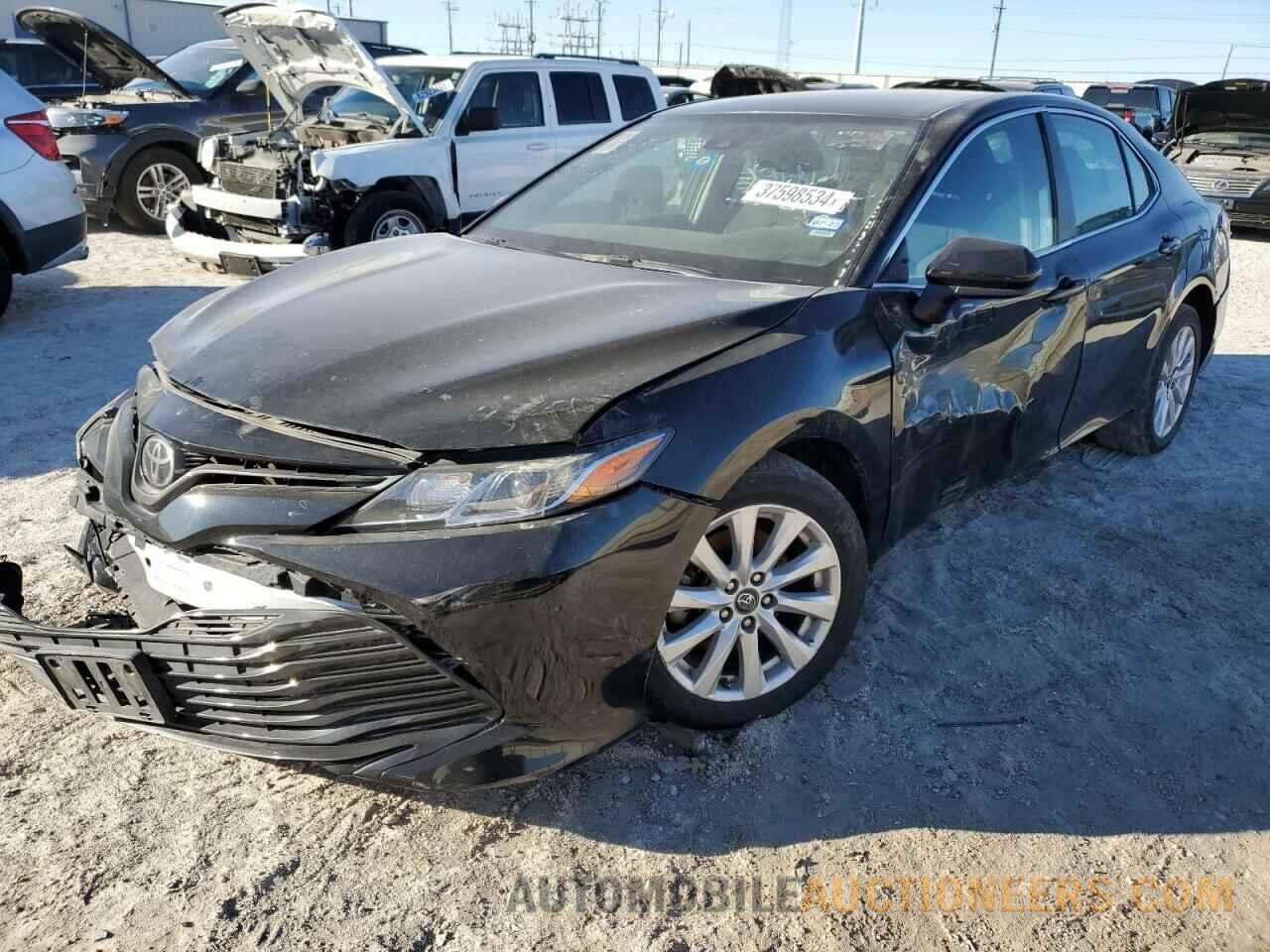 4T1B11HK2KU237789 TOYOTA CAMRY 2019